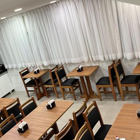 Hotel Quintino - Metro Se -Localizado No Coracao De Sao Paulo Proximo Ao Bras E 25 De Marco Com Estacionamento No Local Gratis Exterior photo Interior of a small Japanese restaurant