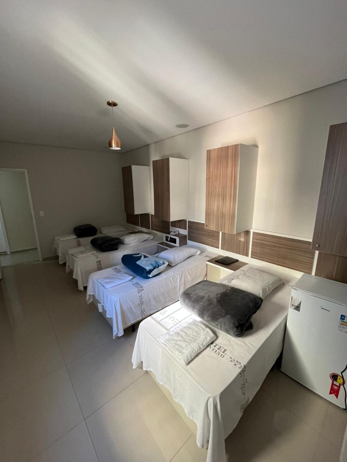 Hotel Quintino - Metro Se -Localizado No Coracao De Sao Paulo Proximo Ao Bras E 25 De Marco Com Estacionamento No Local Gratis Exterior photo A typical bedroom in the residence halls